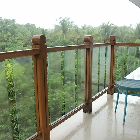 Oyo 813 Modern 1 Bhk Near Vagator Beach